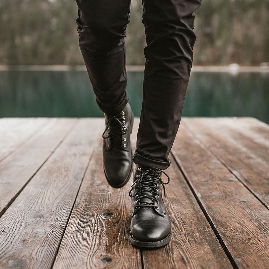 Men's Thursday President Leather Classic Lace Up Boots Black | CA112TCE