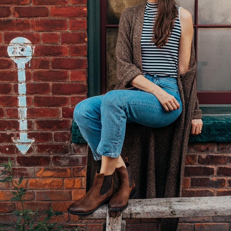 Women's Thursday Duchess Suede Chelsea Boots Coffee | CA366AHK