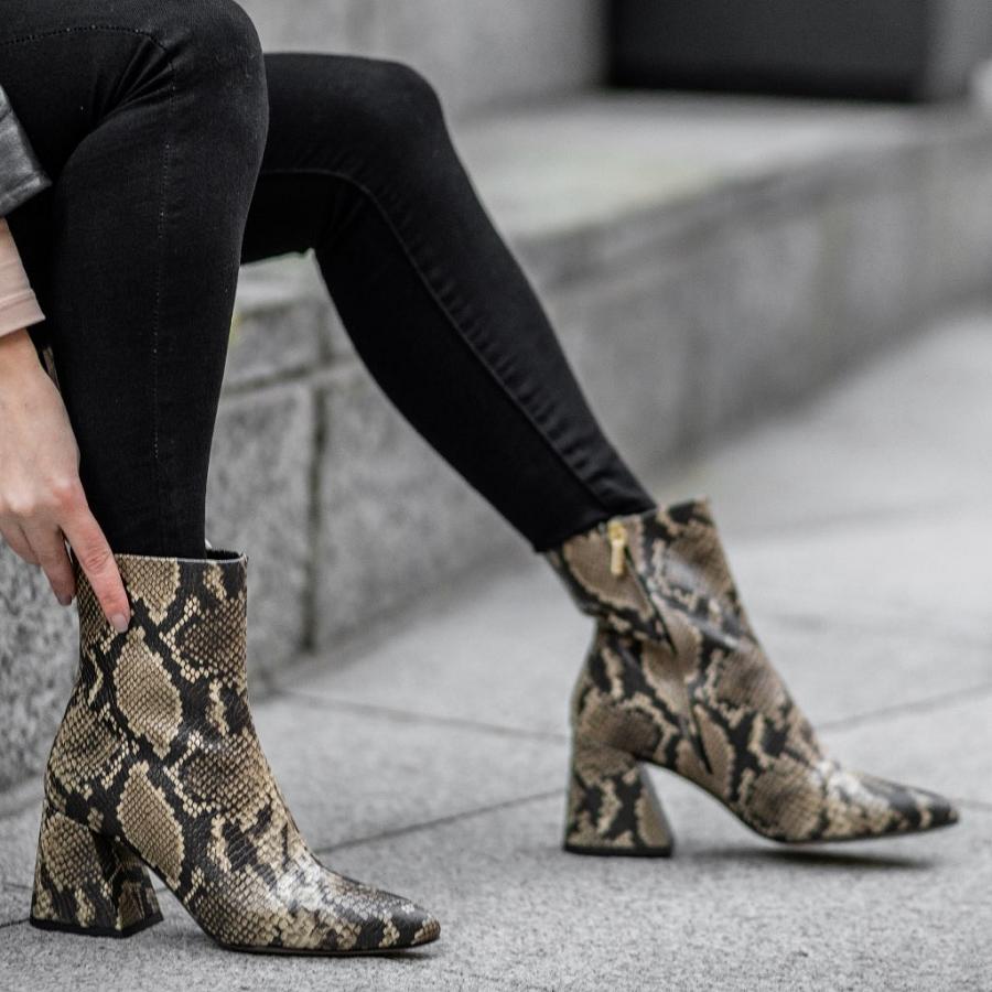 Women's Thursday Heartbreaker Leather Booties Snake | CA385KOR