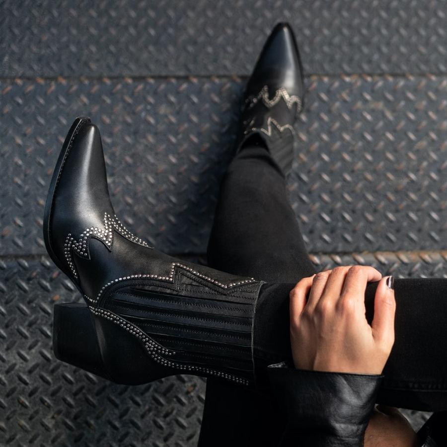 Women's Thursday Icon Leather Chelsea Boots Black | CA373RVD