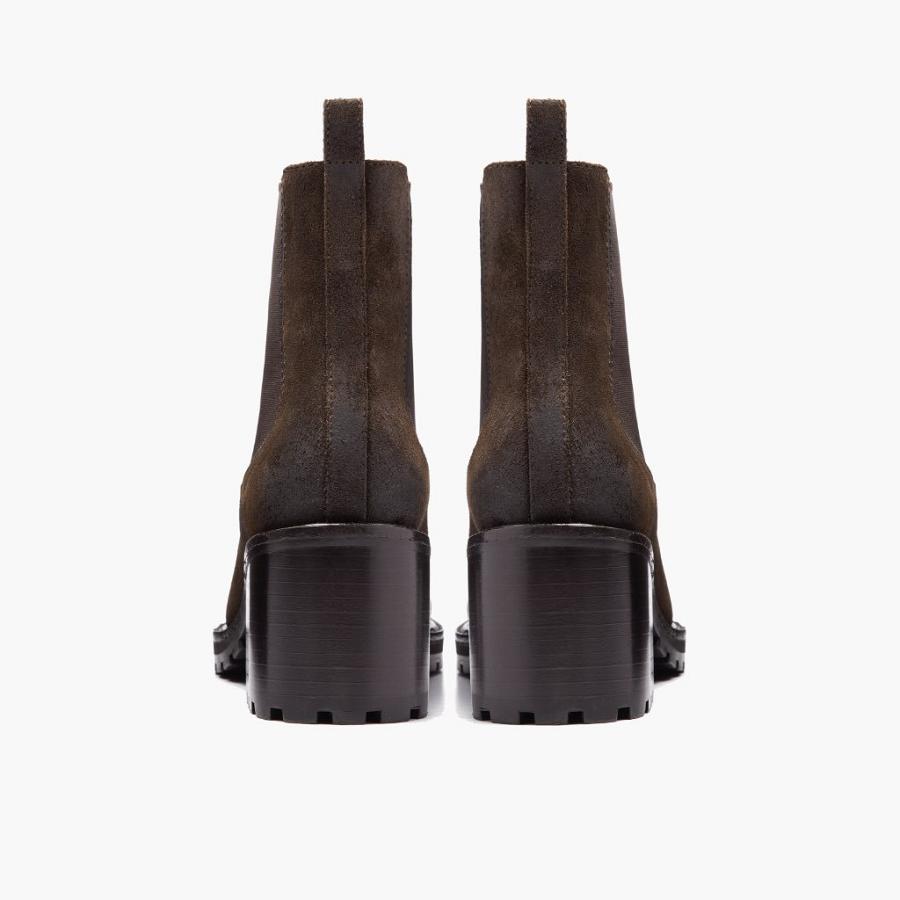 Women's Thursday Knockout Suede Chelsea Boots Olive | CA380VRW